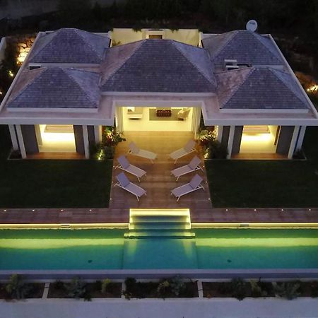 Charming Villa With Outstanding View Marigot Εξωτερικό φωτογραφία